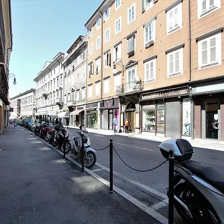Corso Saba Trieste