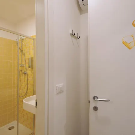 Corso Saba Guest house Trieste